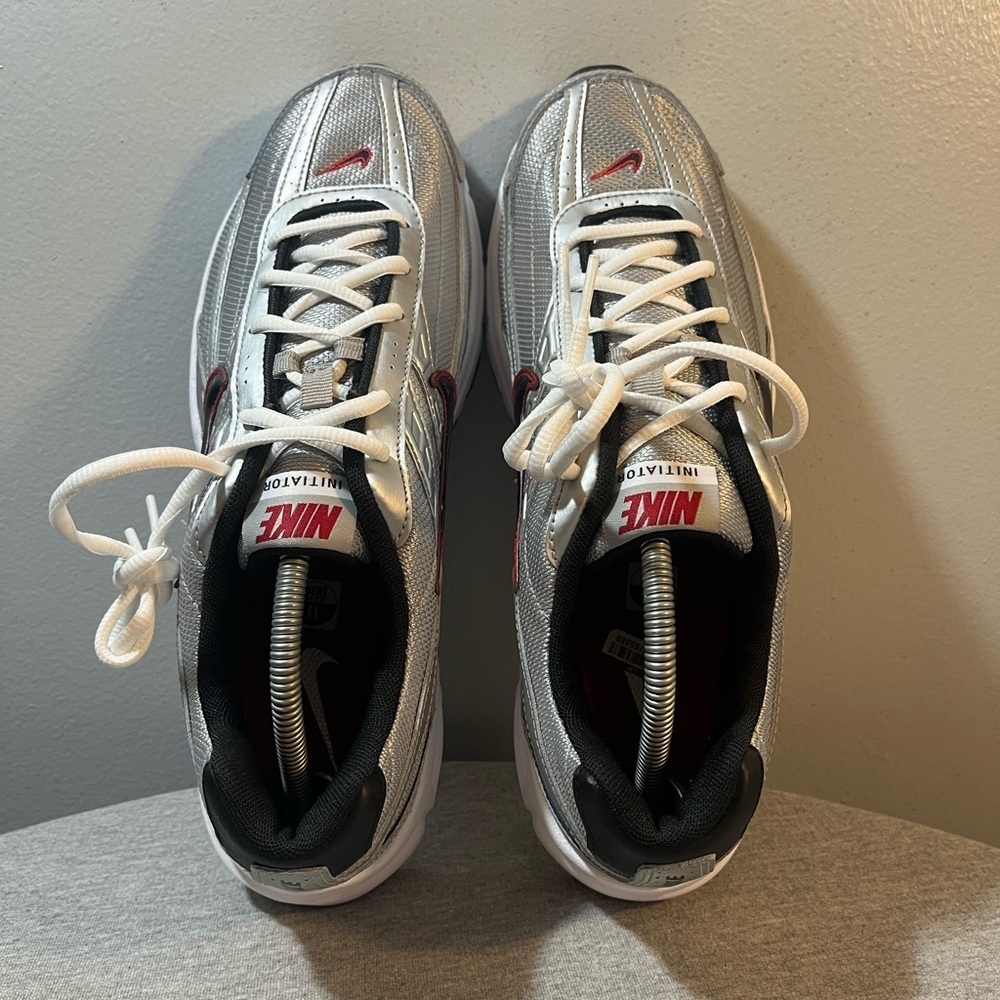 Nike Initiator Metallic Sliver Black-White Men's Shoe Size 11 394055-001​​​ - Picture 8 of 11